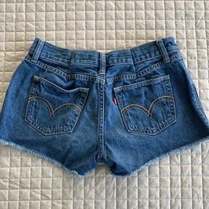 levi’s jean shorts